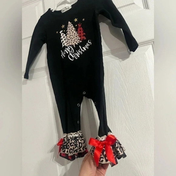 Marie Nicole 12-18month Christmas Outfit - Picture 3 of 5